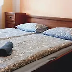U Skoly 公寓 Staré Město