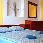 U Skoly 아파트