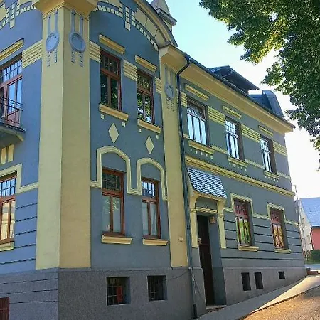 Apartment U Skoly