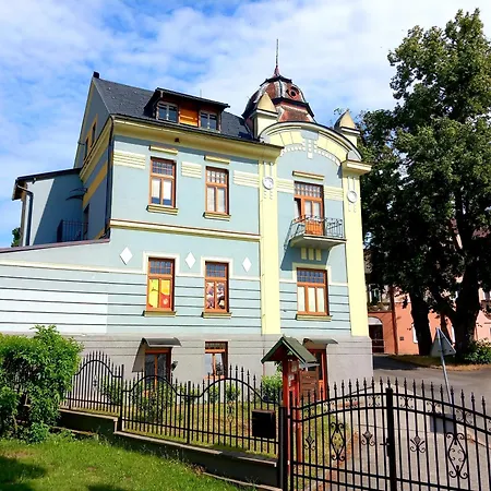 아파트 U Skoly Staré Město